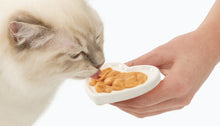 Catit Creamy Lickable TreatsSalmon & Prawns 12pk/box